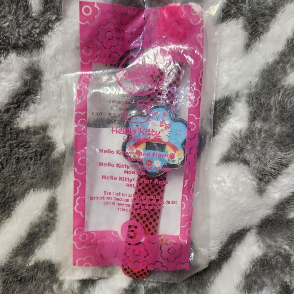 2008 McDonald’s Hello Kitty Sanrio #5 Red Flower Watch Happy Meal Toy